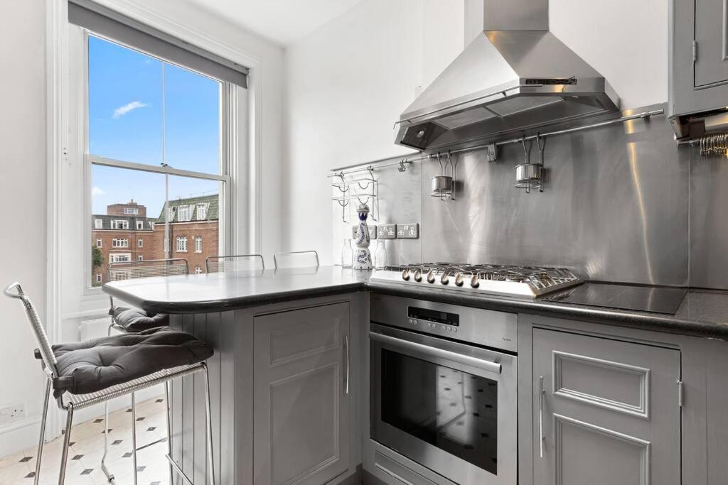 Spacious Sleep 11 With Terrace In Earls Court Ec99 런던 외부 사진