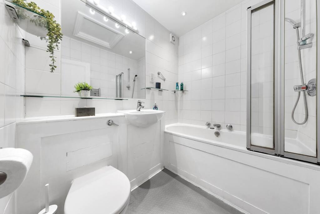 Spacious Sleep 11 With Terrace In Earls Court Ec99 런던 외부 사진
